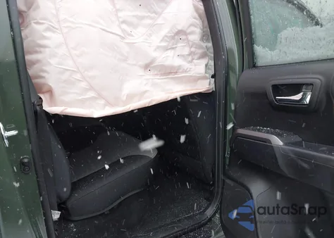 2021 Toyota Tacoma Trd Sport z USA, uszkodzony, nr VIN 3TMCZ5AN2MM415527